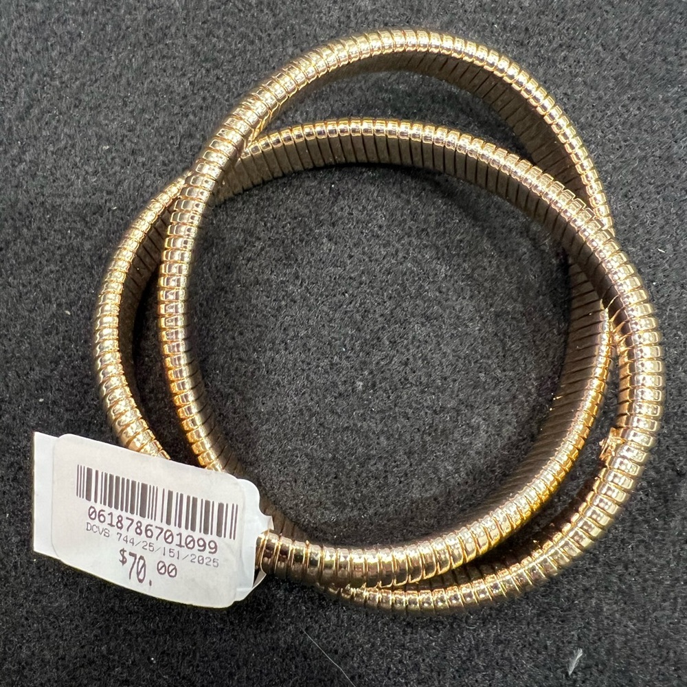 Elegant Gold-Toned Women's Bracelet Set